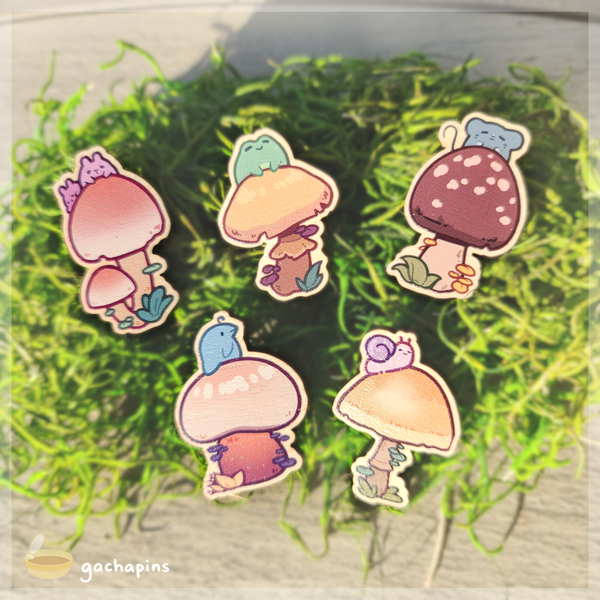 Snail Skullcap - Mushroom Critters